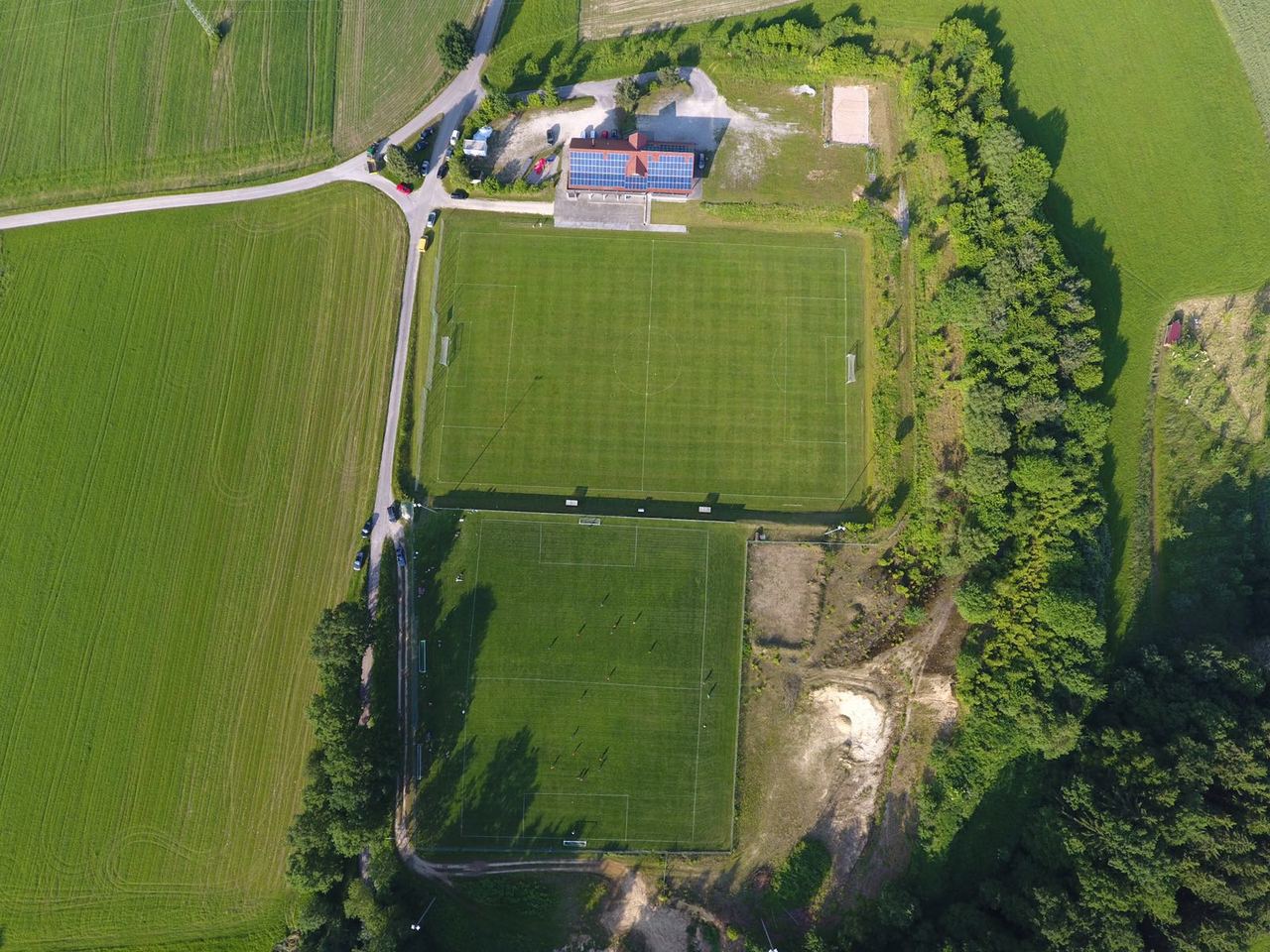 Luftbild unseres Sportplatzes