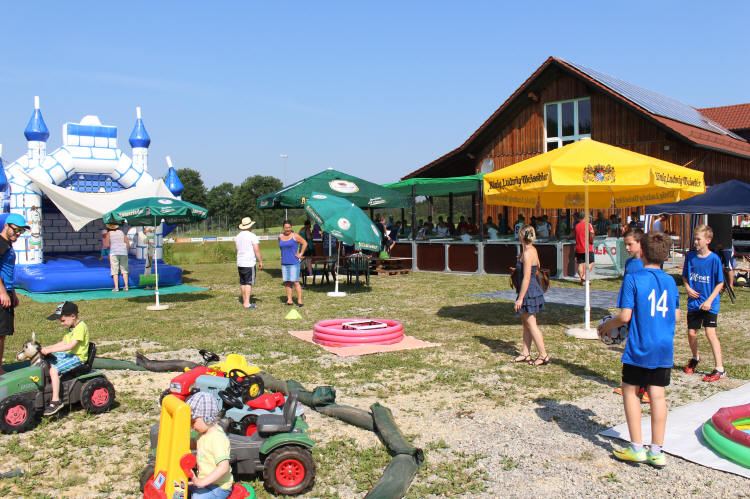 Familientag 2017 mit vielen Attraktionen